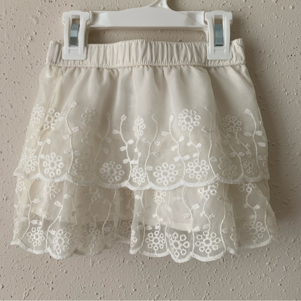 Carter’s Size 24 month Layered Skirt kids